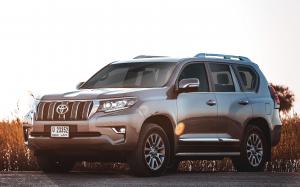 Toyota Land Cruiser Prado 2017 года (UAE)